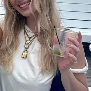 🎉327🎉Authentic Louis Vuitton Gold Lock and Key coming with Fashion Necklace